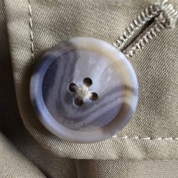 OROLAY Women's Double Breasted Trench Coat Classic Jacket Belted Lapel Coat - Picture 8 of 15